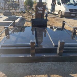 Cruci Monumente Funerare Cripte Cavouri Constanta